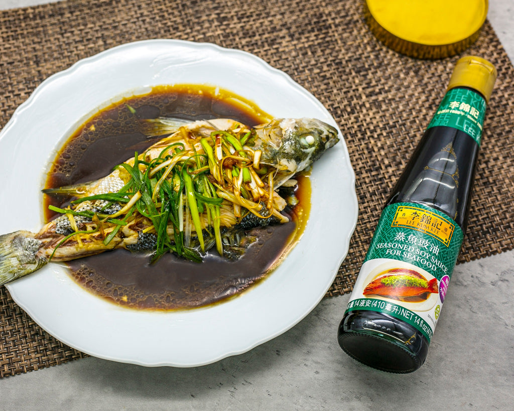 Lee Kum Kee Seasoned Soy Sauce for Seafood 410ml 李錦記蒸魚豉油 - Soon Fung LTD